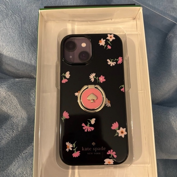 Kate Spade IPhone 13/14 Case w/Ring - Picture 2 of 7